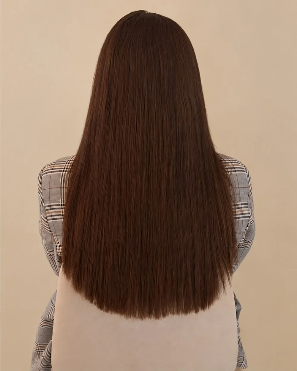 Resultaat bij een klant: bruin haar verlengd met een invisible weave